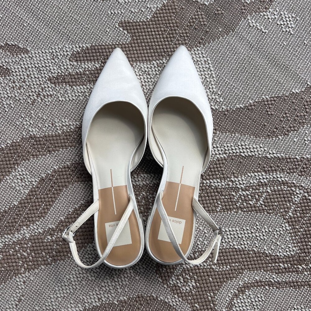 Dolce Vita Carel Heels True White Satin (9.5)